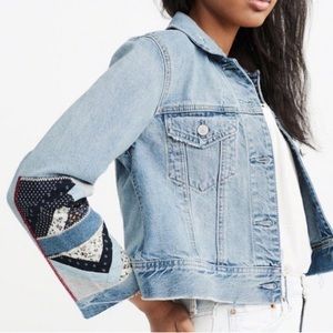 Abercrombie and Fitch women's medium quilt patterned
jean denim jacket